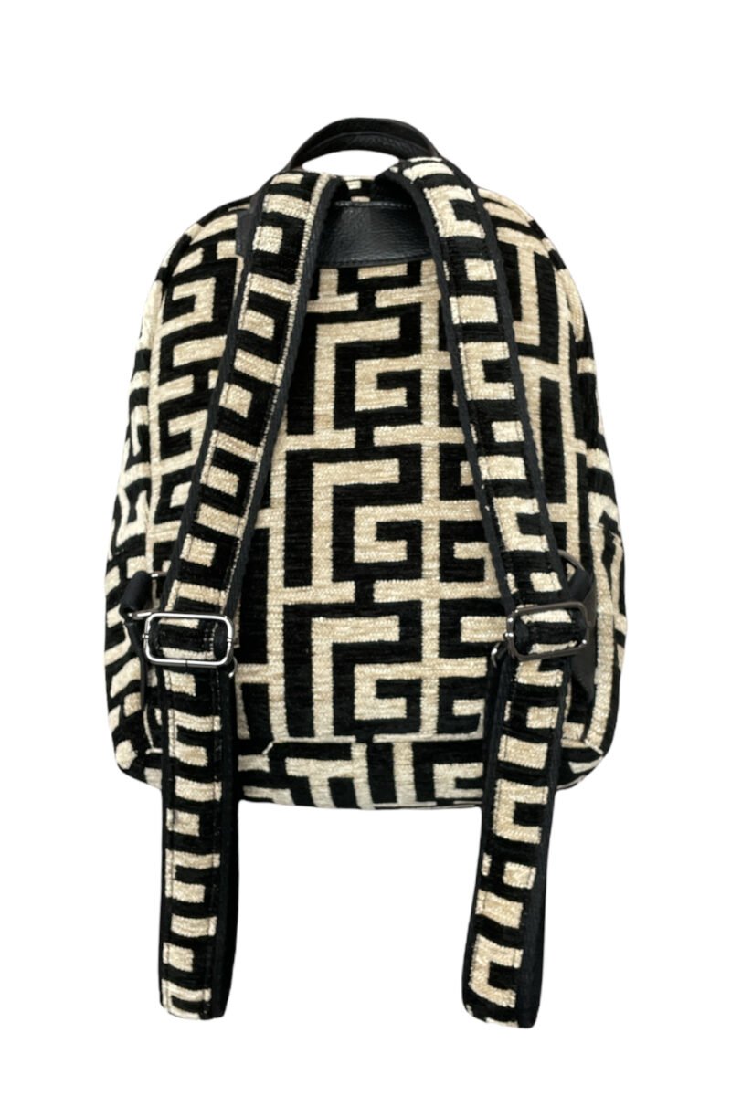 Midneto Polymnia I Beige Black Chenille Labyrinth Bag - Image 8