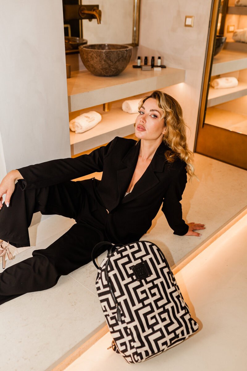 Midneto Kimon I Beige Black Labyrinth Bag - Image 5