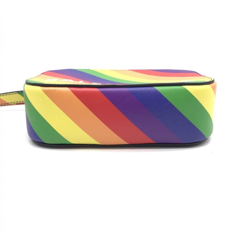 Balenciaga Camera Handbag - Image 5