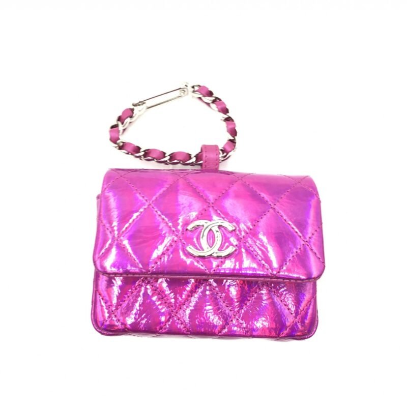 Chanel Iridescent Pink Quilted Leather Pouch - Image 2