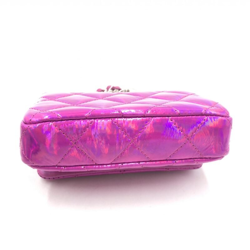 Chanel Iridescent Pink Quilted Leather Pouch - Image 4